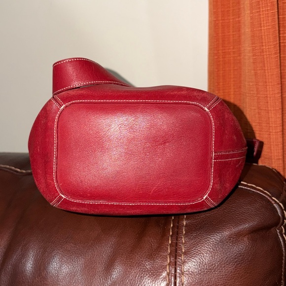 🔥🔥🔥Vintage Coach Soho Legacy Red Leather Duffle Shoulder Bag - Picture 6 of 15